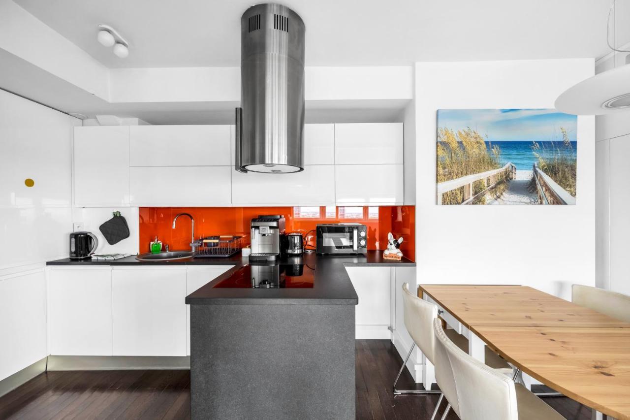 23Rd Floor 3Br Apt With Views Of 바르샤바 외부 사진